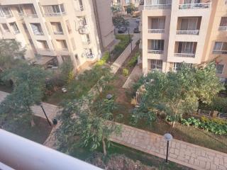 Elegant 3BR Furnished and Cozy - Madinaty - 8