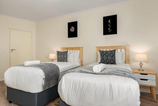 Tranquil Oasis in Century City The Island Club Luxury Apartment - Kaapstad - 7
