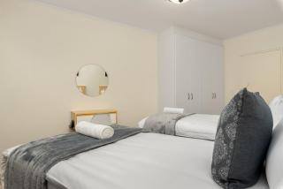 Tranquil Oasis in Century City The Island Club Luxury Apartment - Kaapstad - 3