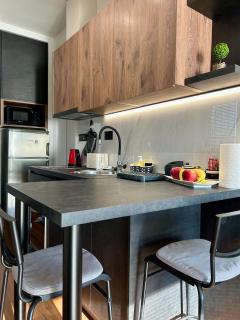 District Center Urban Apartment 1min to City Park - 1