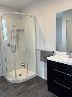 Leven Street Crib - 3