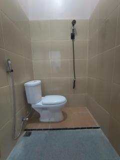 Syariah Ampana Guest House - Dondo - 6