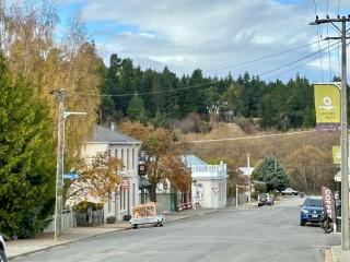 Leven Street Crib - Naseby - 1