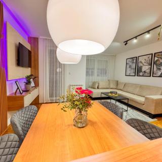 PARK INN - Lukavica - 0