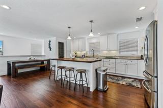 4717S - Gorgeous 4 Bedroom Pool Home - Port Orange - 1