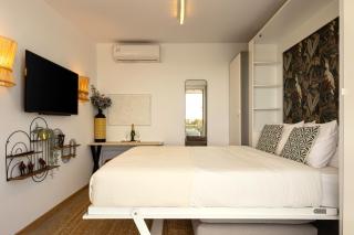 Rooftops of Athens - Areos Studio Jacuzzi & View - Atene - 2