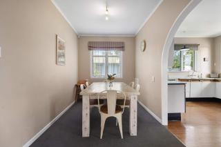Charming 3 Bedroom Family Home Pet Friendly - Hamilton - 5