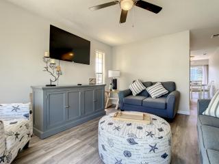 6693 Engram - Manatee Manor - Walk to Beach & River - New Smyrna Beach - 2