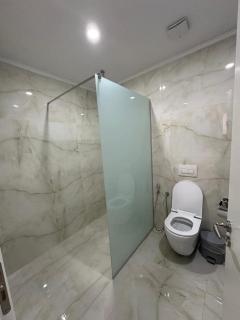Seaview Luxury Apartment - Sarandë - 7