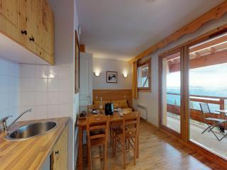 Apartment in Chamrousse with balcony - Chamrousse - 4