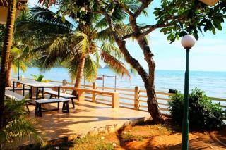 New Travel Beach Hotel & Resort - Chao Lao Beach - 4