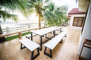 New Travel Beach Hotel & Resort - Chao Lao Beach - 5