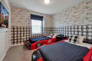 7435 OAKMOSS LOOP DAVENPORT 5BED - 7