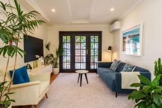 Thirty One - Sydney - 7