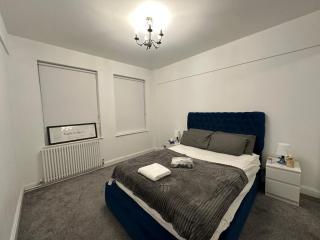 Kensington Apartment - London - 9