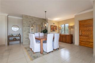 Stunning Sea Views - Beachfront Ballito sleeps 6 - Ballito - 6