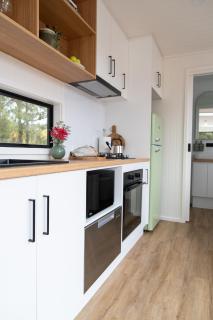 ARBY - Irvine Wines Tiny Home - 4