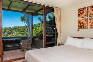 Wategos Retreats Studio - steps from the ocean - 4