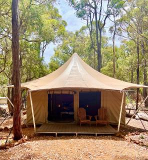 Lake Brockman Tourist Park - Glamping Tent - - 6