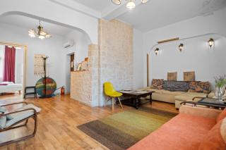 Golden Villa - in the Heart of Old Town Bucharest - Bucarest - 9