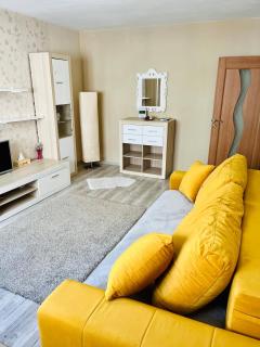 Emerald Apartment - 6