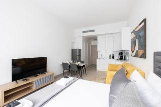 Luma Studio in Jumeirah Village Circle - 8