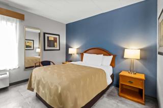 Quality Inn & Suites CVG Airport - 2