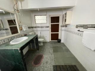 The timeless Haven Heritage bungalow - Guwahati - 5