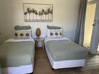 Peninsula Beach Motel - Rosebud - 8