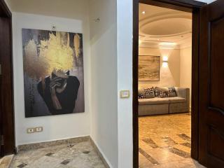 برج نايل كينج علي النيل شارع البحر الأعظم - Cairo - 6