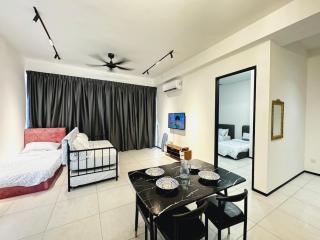 Georgetown Komtar Familystay 3BR 10Pax - George Town - 0