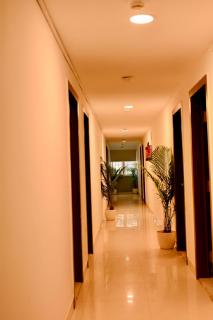 Bee Oak Budget Hotel - 7