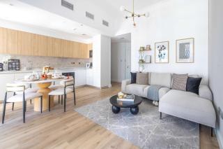 Frank Porter - Cayan Tower - 6