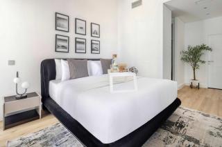 Frank Porter - Cayan Tower - 1