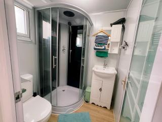 AAK cabin - standalone riverfront cabin - 2