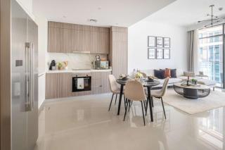 Frank Porter - Beach Vista Tower 2 - 1