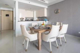 Frank Porter - Paramount Midtown - 2