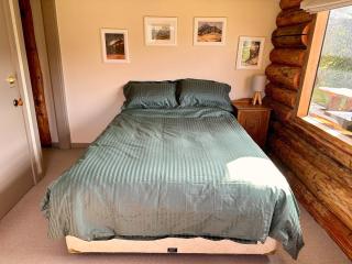 Large Ski Club Style Lodge, Views, Walk to town - Wanaka - 6