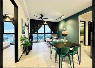 Comfort Stay Family Home 3BR 10PAX - George Town - 4