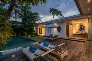 Villa Cempaka Ungu - Incredible 3BR Villa In The Heart Of Seminyak - Seminyak - 5