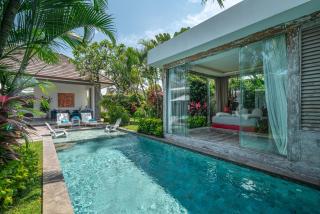 Villa Cempaka Ungu - Incredible 3BR Villa In The Heart Of Seminyak - Seminyak - 3