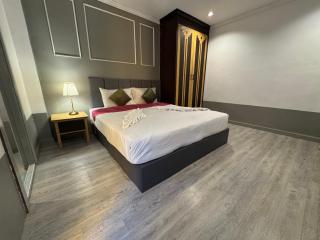Zephyr House Residence - Patong - 0