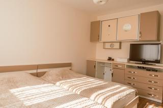 Rron's Apartment - Pristina - 3