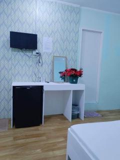 Pearls Z Apartelle - Boracay - 3