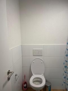 Sehr schöne und Modernisierte Wohnung mit moderne Wohnraumlüftung - 2