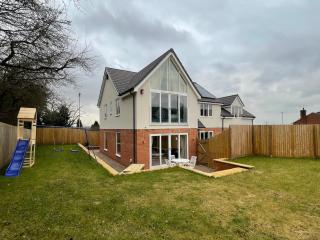 Superb large accommodation - Stourport - 5