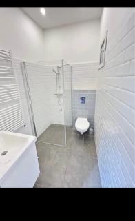Stylish Riverside Rooms - Budapest - 1