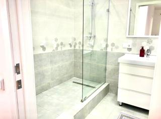 Only Sun Moon, 3 - Room Apartments - Astana - 2