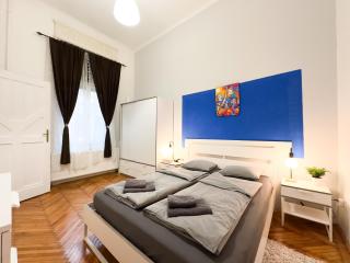 Charming 1BR Condo in Central Budapest - Skyline House - Budapest - 1