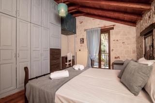 JPS stone villa - Pandokrátor - 1